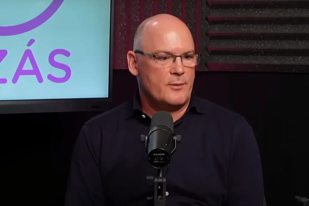 25 év után távozik az InfoRádió főszerkesztője