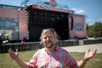 Gerendai Károly hivatalosan is átvette a Szigetet