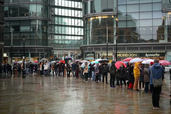 Nem levélszavazatot, több szavazóhelyiséget kér a nyugati magyarság!