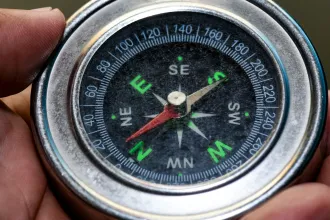 Hová mutatna egy iránytű, ha felvinnénk az űrbe?