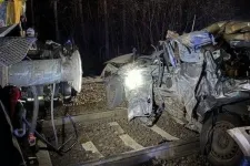 Intercity és autó ütközött Szentmártonkátán, öten meghaltak