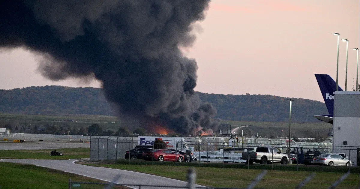 Lezuhant a UPS teherszállító gépe a Louisville-i repülőtér közelében