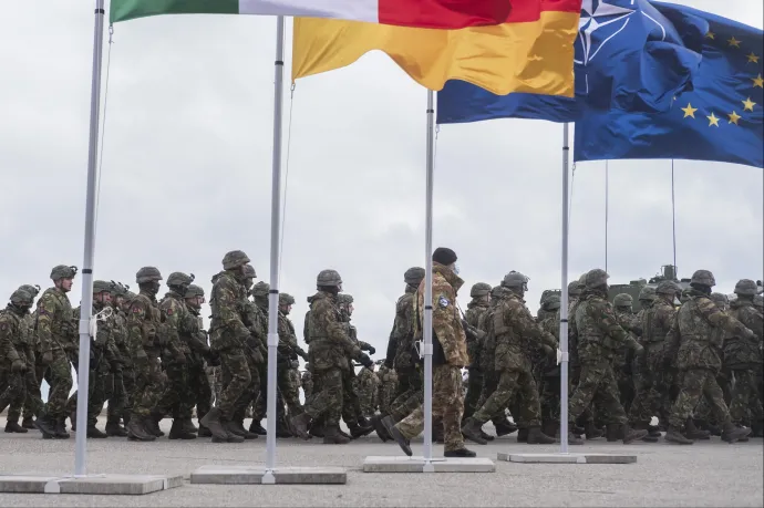 Washingtonban politikai vihar kerekedett a romániai amerikai csapatkivonásból