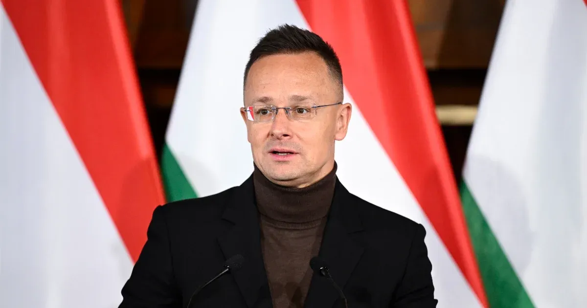 Bérelt Wizz Air géppel utazik Orbán Washingtonba, magával viszi a fél kormányt és cégvezetőket is