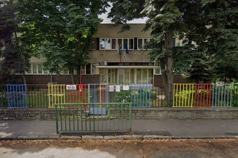 Politikai harc lett Óbudán abból, hogy a csökkenő gyereklétszámok miatt bezárnak több óvodát