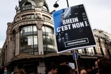 A Shein párizsi boltjának megnyitója után a franciák rögtön fel is függesztették a cég webáruházát