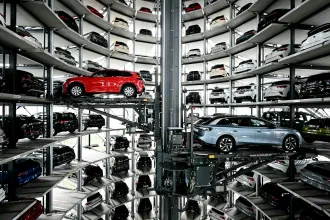 Még mindig nem zárult le a csipválság, a Volkswagennek pár napra elegendő készlete maradt