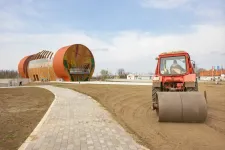 Saját rezsijét sem tudja kitermelni a közpénznyelő karcagi Sámándob, támogatásokból marad fenn