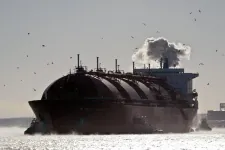 Lengyelország az Egyesült Államoktól importálna rengeteg LNG-t, amit Szlovákiába és Ukrajnába küldene tovább