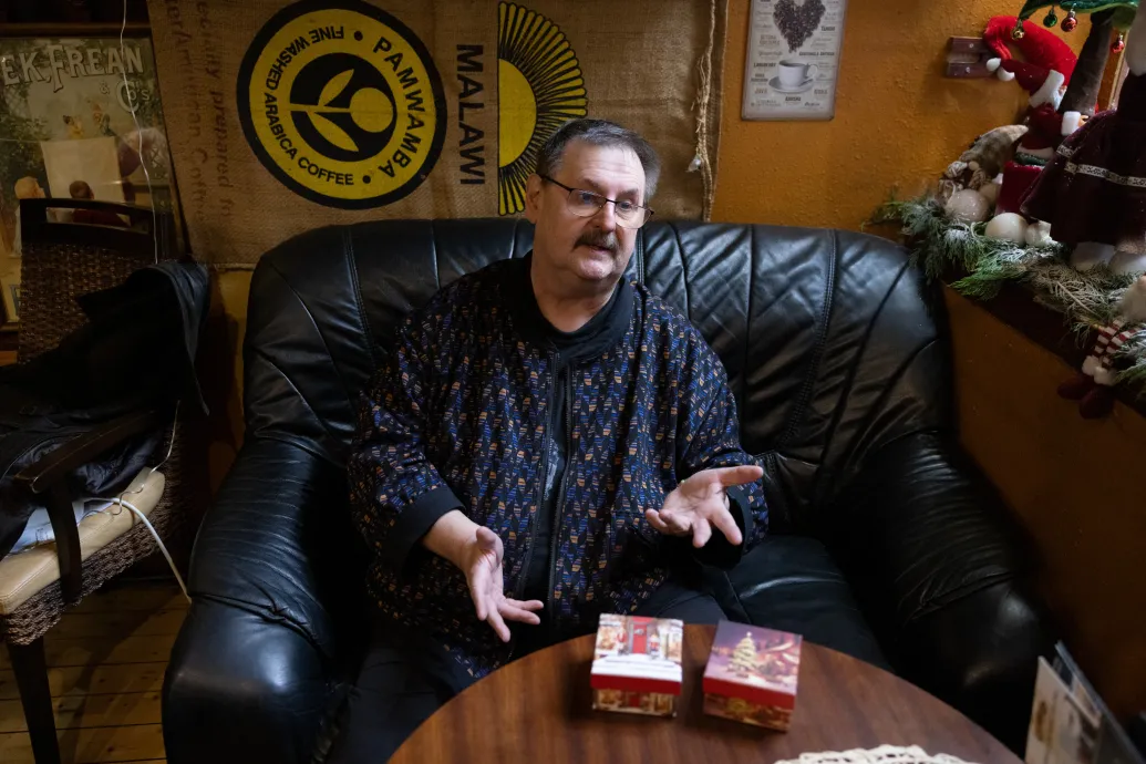 Megvan, hogy ki alakítja Kovit a magyar pornóiparról szóló sorozatban – Forrás: Telex.hu