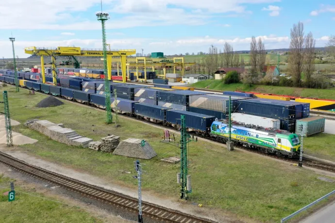 Nem hagyta jóvá határidőre az Európai Beruházási Bank, hogy a Waberer's megvegye a GYSEV Cargót