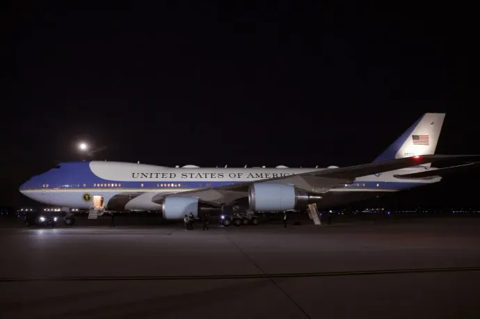 Gyanús fehér por miatt lett rosszul több ember az Air Force One bázisán