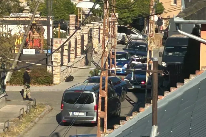 Késes férfit fogott el a rendőrség és a TEK egy budapesti óvodánál