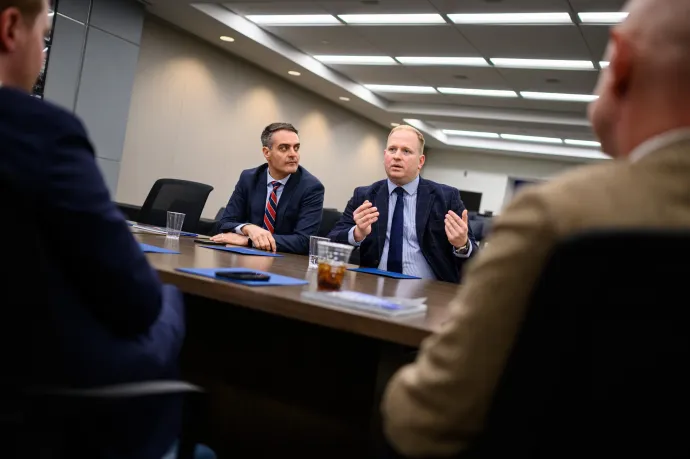 Pásztor Szabolcs és Gondi Mátyás Washingtonban tárgyal Fotó: Oeconomus / Facebook