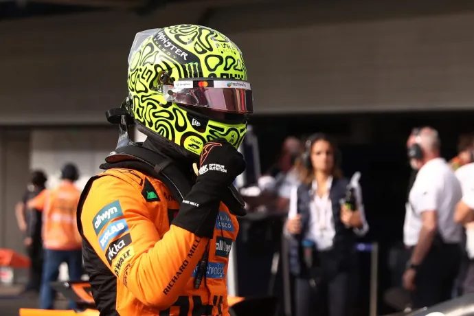 Norris hatalmas lendületben Brazíliában, Verstappen csak a fejét csóválta