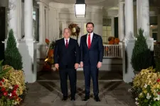 A saját rezidenciájára hívta meg Orbán Viktort az amerikai alelnök