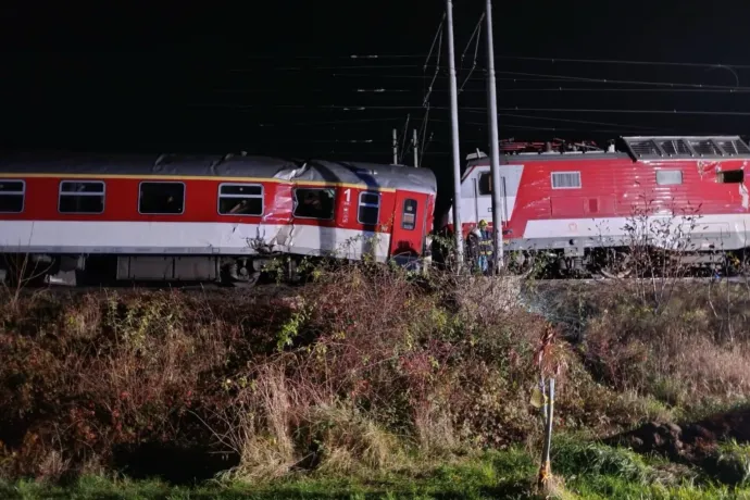 79 sérültje van a vasárnapi szlovákiai vonatbalesetnek, a közlekedési miniszter lemondana