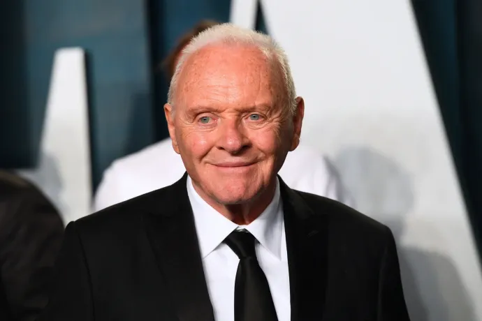 Könyvjelző: Hogyhogy még mindig élek?, kérdezi a memoárjában Anthony Hopkins