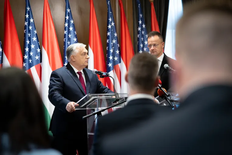 Az amerikai pénzügyi segítség valós tartalma: az osztogatást ettől még nem tanácsos feltekerni