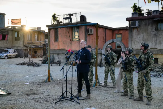 Érzékeny haditechnikai eszközök tűntek el a honvédségi film forgatása közben, a rendőrség lopás miatt nyomoz