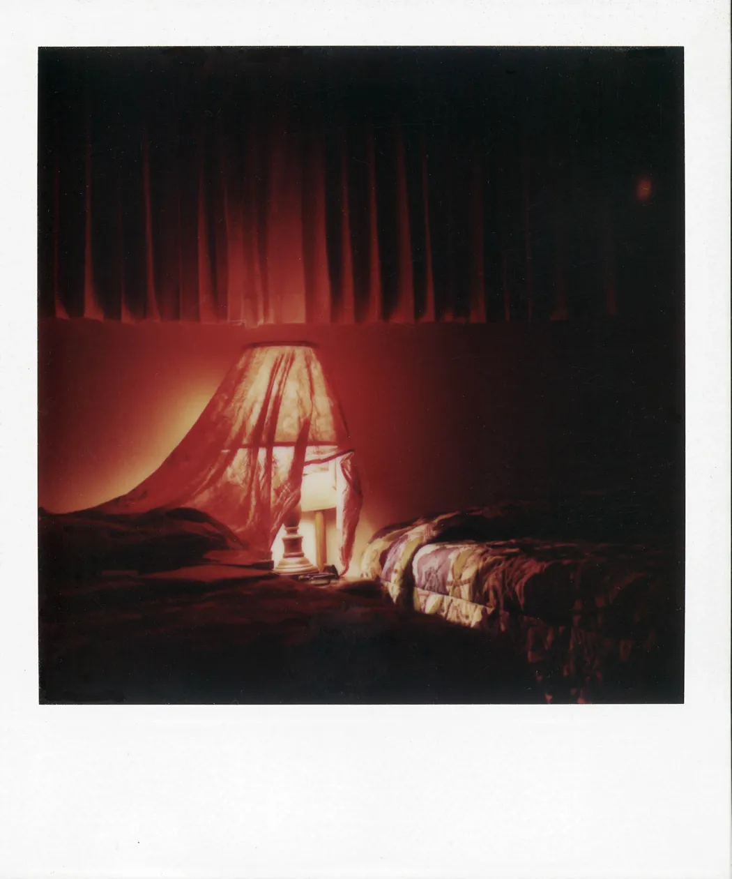 Pacific Sand Hotel, Santa Monica, L.A., 1986 – Forrás: Robby Müller Archive / Annet Gelink Gallery, Amsterdam