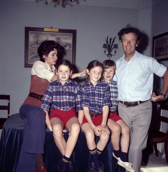 Peter Townsend és családja egy párizsi vakáción a hetvenes években – Fotó: Stills / GAMMA-RAPHOTO / Getty Images