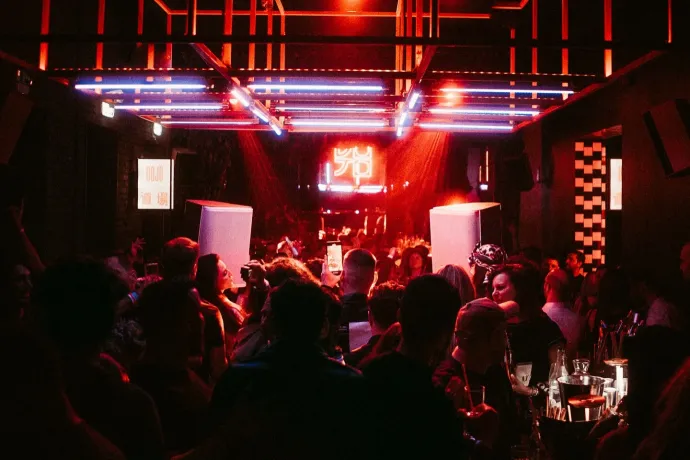 A Dojo klub vezetői közül senkit nem vett elő a hétvégi drograzzia után a rendőrség