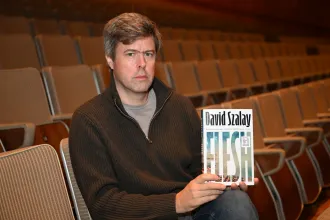 A magyar származású David Szalay nyerte a Booker-díjat