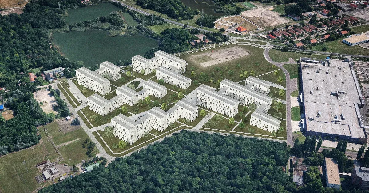 Erős kormányzati rásegítéssel és önkormányzati aggodalmak között épül a 100 milliárd forintos lakópark Szegeden