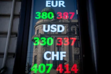 Alapkamattól az amerikai pénzügyi védőhálóig: akár 370-es euróárfolyam is jöhet