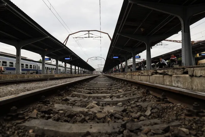 Bukarest–Budapest 6 óra alatt? 15 éven belül 200-zal kellene száguldozniuk a vonatoknak a fővárosok között