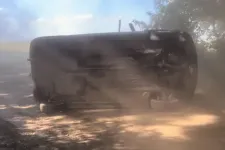 A rendőrség szerint a hatvanpusztai birtok őre nem veszélyeztette Hadházy Ákos testi épségét, amikor nekiment a kocsijának