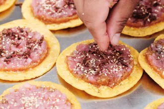 Az ősember nem volt se vegán, se csak húsevő, és kukacot is evett