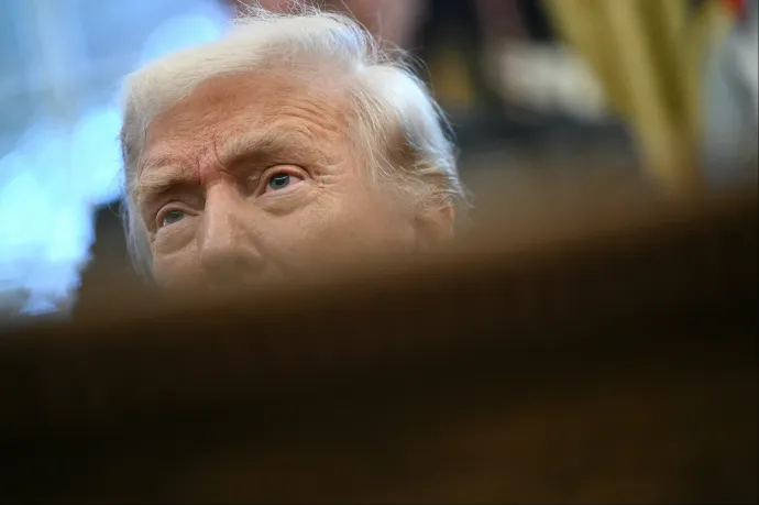 Epstein többször is említette Trumpot magánlevelezésében