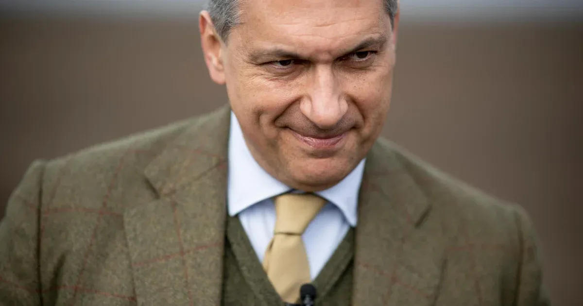 Lázár szerint „sokan bizonytalankodnak”, ezért kiskanállal kell összeszedni a fideszes szavazókat