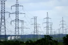 Befagyasztotta a kormány a rendszerhasználati díjakat 2026-ra