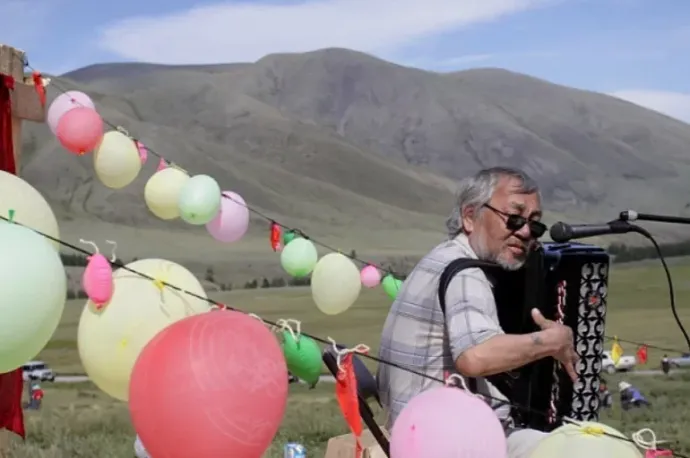 Ez a torok szent és sérthetetlen