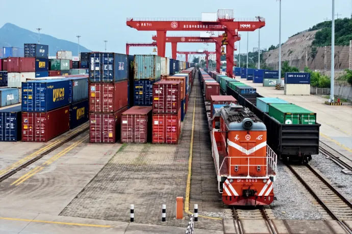 A Waberer’s is keresne egy kis pénzt az ezermilliárd eurós Kína–Európa áruforgalmon