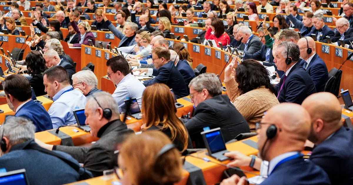 Az uniós alapjogok közé emelné a biztonságos és legális abortuszt az EP