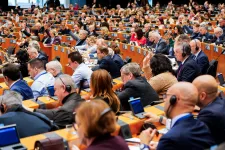 Az uniós alapjogok közé emelné a biztonságos és legális abortuszt az EP