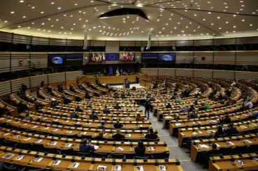 Elfogadta az EP a nemi egyenlőségről szóló állásfoglalást, az RMDSZ és az AUR ellene voksolt