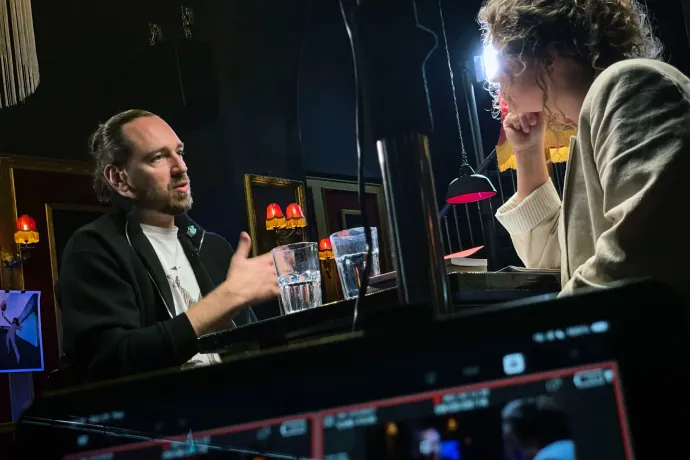 Simon Márton: Itt nem félelem, hanem rettegés van, mindenki bénultan tipeg