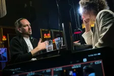 Simon Márton: Itt nem félelem, hanem rettegés van, mindenki bénultan tipeg