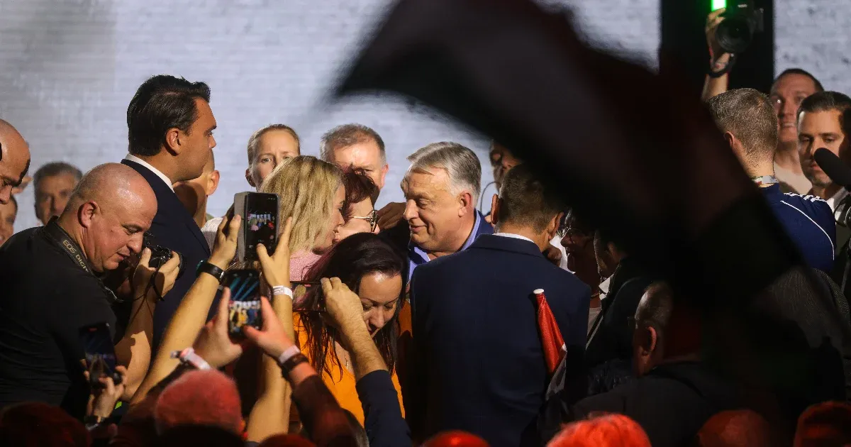 Orbán Viktor már nem vitatja, hogy a baloldalon is sokan akarnak békét, és a fiatalok is lehetnek hazafiak