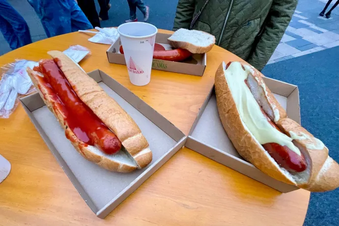 Ez itt húszezer forint az asztalon – megnyíltak a belvárosi karácsonyi vásárok