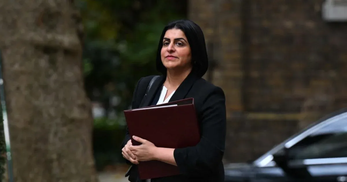 Húsz évig nem kaphatnának végleges letelepedési engedélyt a menekültek az Egyesült Királyságban