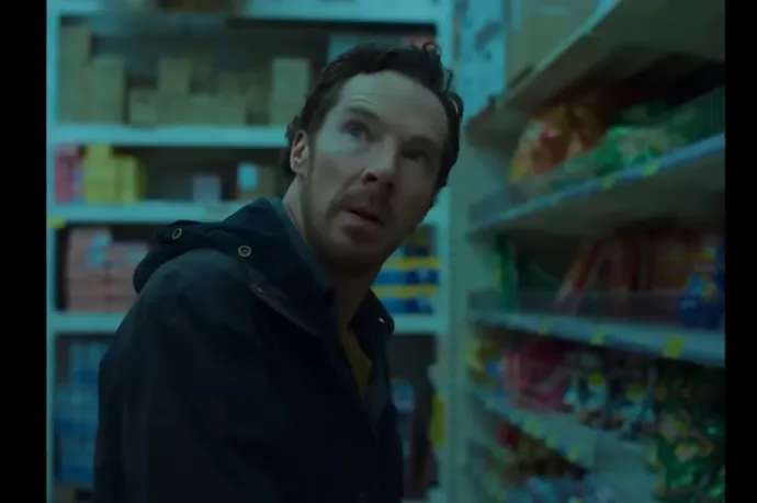 A Sherlock sztárja következő filmjében egy elképzelt varjúval járja körbe, hogyan lehet feldolgozni a gyászt