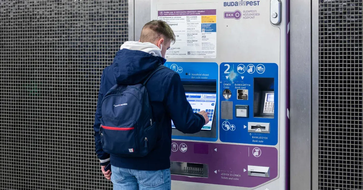 Lecseréli jegyautomatáit a BKK, még idén megújul 50 készülék