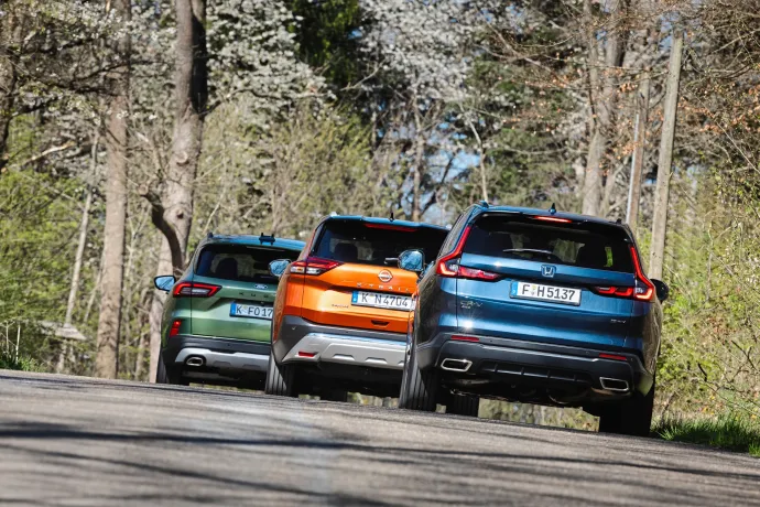 A Nissan fékjei állítják meg legrövidebb úton az autót, aztán a Fordéi, viszont a Hondáéi a legjobban adagolhatók – Fotó: Rossen Gargolov / autóMAGAZIN