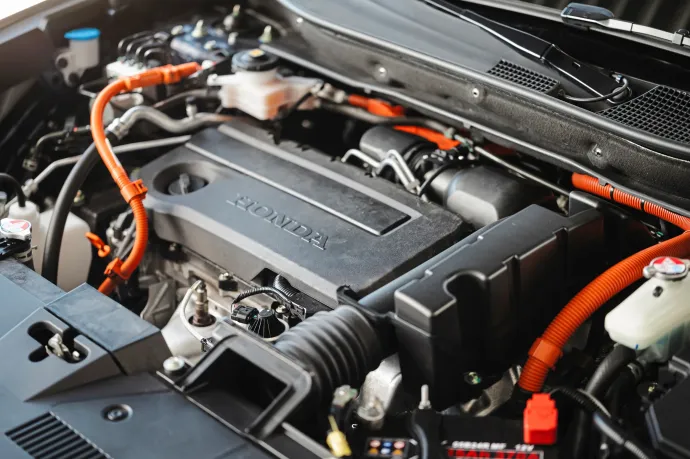 A Honda motorja javarészt generátort hajt, de egy kuplunggal képes a kerekeket is hajtani – Fotó: Rossen Gargolov / autóMAGAZIN